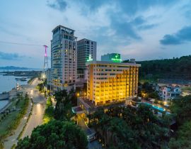 Ha Long Plaza Hotel