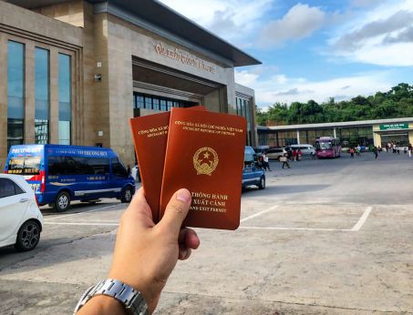 CHECK-IN TRUNG QUỐC ẢO DIỆU CHỈ VỚI HƠN 1 TRIỆU