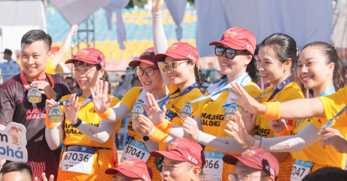 Vnexpress Marathon Amazing Ha Long 2023 continues to sell tickets early for Runners