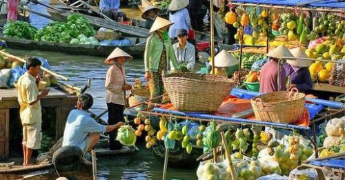COMPILATION OF FAMOUS WESTERN FLOATING MARKETS AROUND EVERY REGION |  travelguide