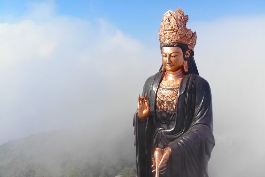 Những điều thú vị về tượng Phật Bà bằng đồng cao nhất châu Á trên đỉnh núi Bà Đen