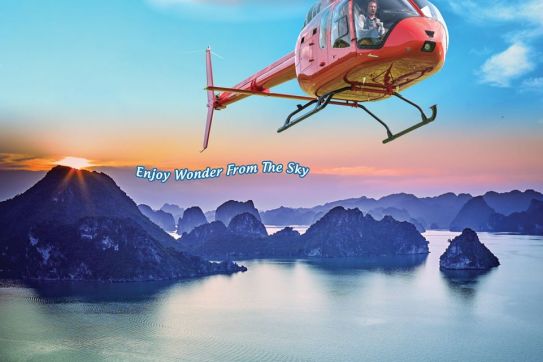 Ngắm trọn vẻ đẹp vịnh Hạ Long bằng trực thăng