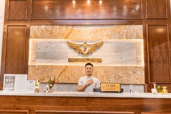 Khách Sạn Paradise Móng Cái