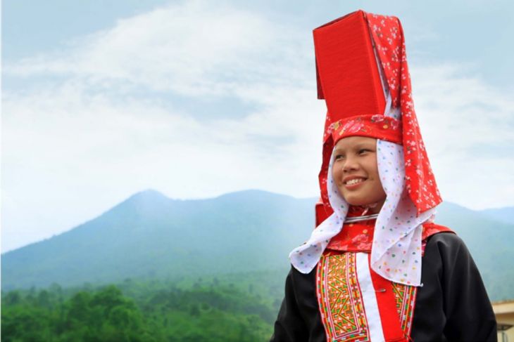 NGÀY HỘI KIÊNG GIÓ - CHỢ TÌNH ĐỒNG VĂN