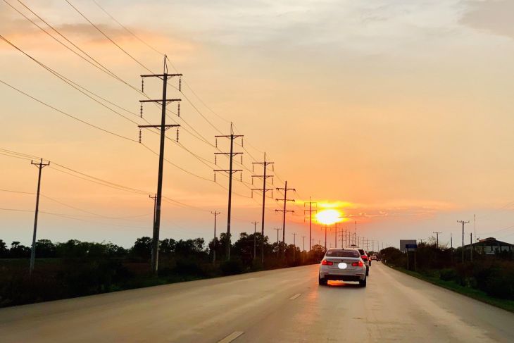 Tự Lái Xe đi 3 Nước Việt Nam, Cambodia, Thái 9 Ngày 8 đêm Hơn 4000km Tự Lái Xe đi 3 Nước Việt Nam, Cambodia, Thái 9 Ngày 8 đêm Hơn 4000km