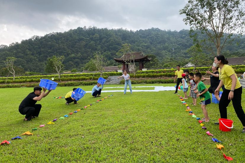 Mùa Hè Sôi động Tại Làng Nương Yên Tử