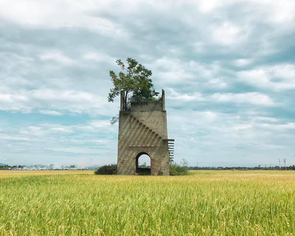 Cầu thang lò gạch cũ Hội An