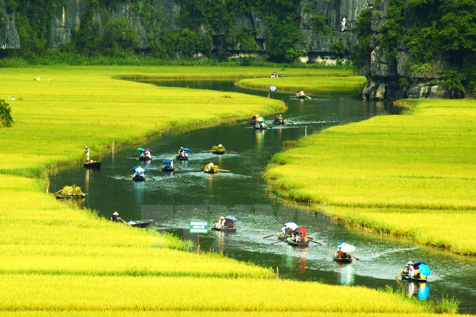 du-lich-tran-an-ninh-binh