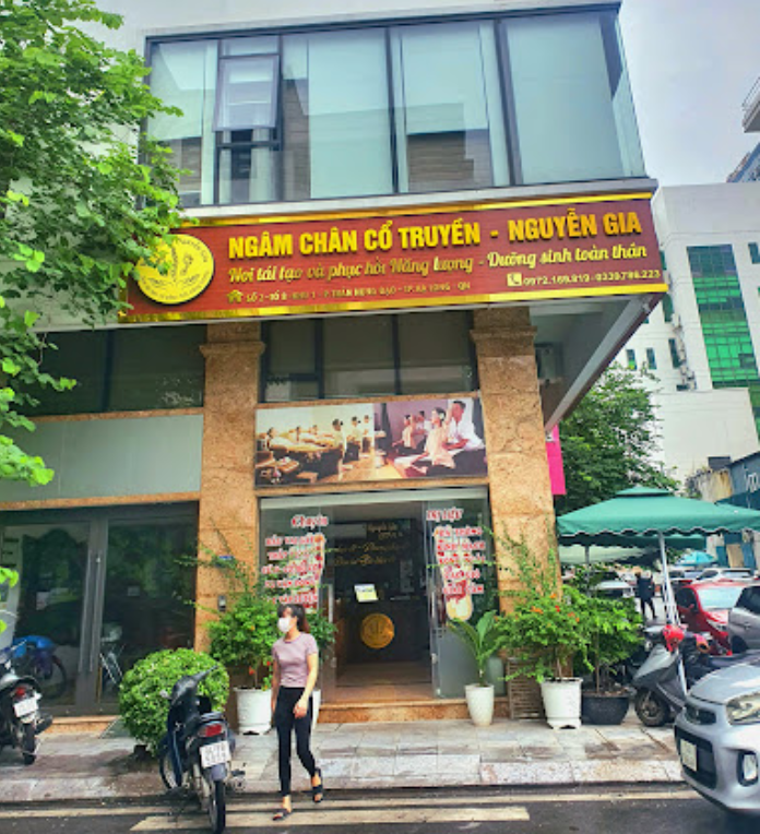 massage chân hạ long