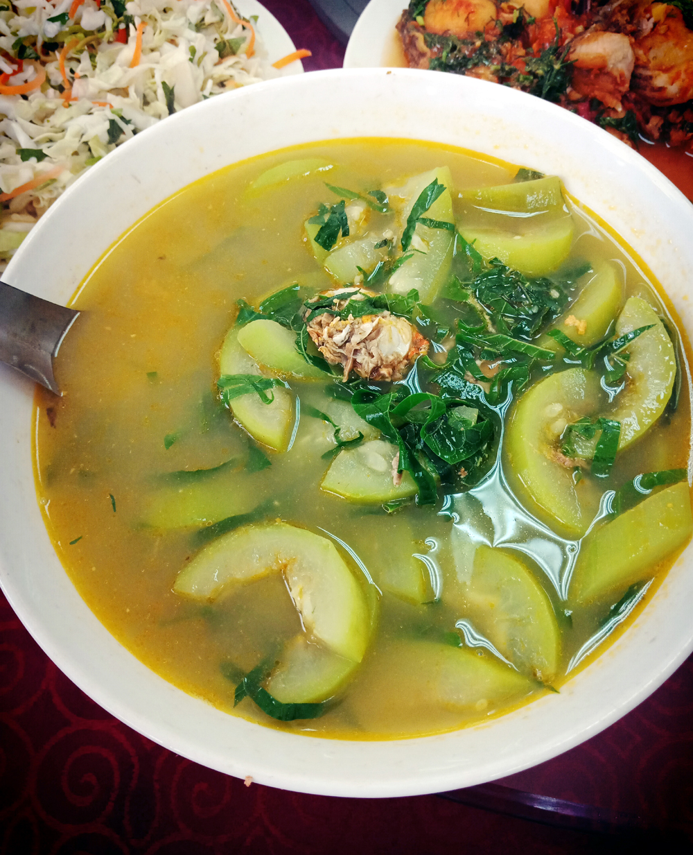 cà ra nấu canh bầu